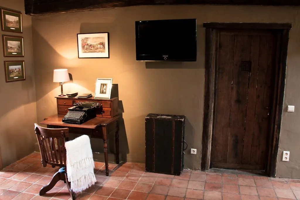 Gastenlogies Blauwe Schaap Ranst Bed & Breakfast